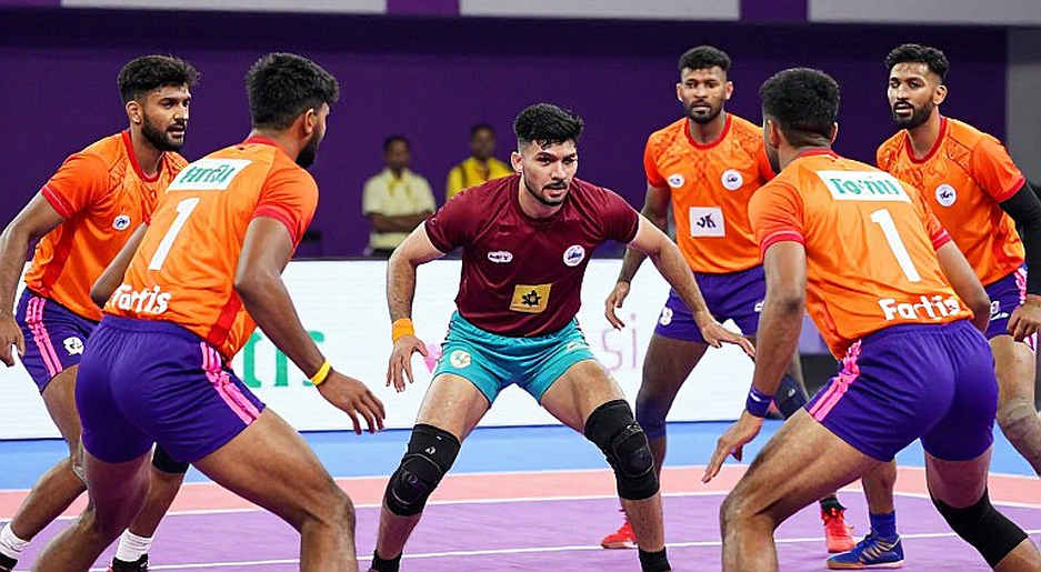 अहमदाबाद डे-1: जिस टीम ने एक भी रेड नहीं की, वो ग्रुप A में चौथे नंबर पर है