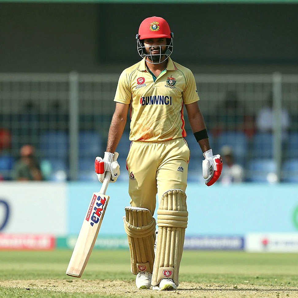 Mirpur's Real Scorecard: Not 213/3, but Four Batters, Two Stoppages and an Unfinished Century Mirpur's Real Scorecard: Not 213/3, but Four Batters, Two Stoppages and an Unfinished Century